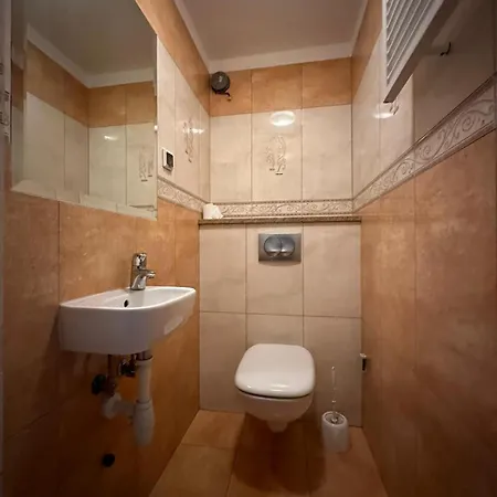 Akita Quarto em Acomodações Particulares *